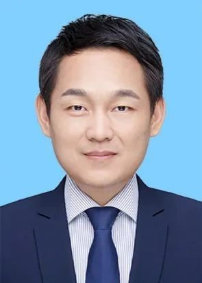 施三保 -英飛凌零碳工業功率事業部系統工程師