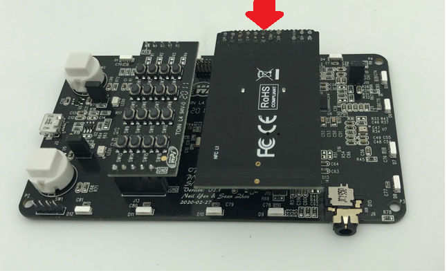 圖6  與 NXP LPC8N04 開發板連接