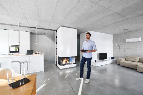 英飛凌對 Matter 的軟體支援、ModusToolbox 軟體與工具以及廣泛的 AIROC 連線晶片和 PSoC 6 MCU 的獨特組合，以及對 Matter 開放原始碼開發的參與，使其在協助企業將 Matter 產品快速推向市場方面處於有利的地位。這將有助於加速此全新智慧家庭標準的採用。